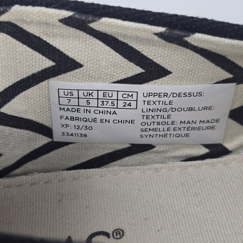 TOMS Women’s Alpargata Black Canvas Slip  On Flats, Size 7