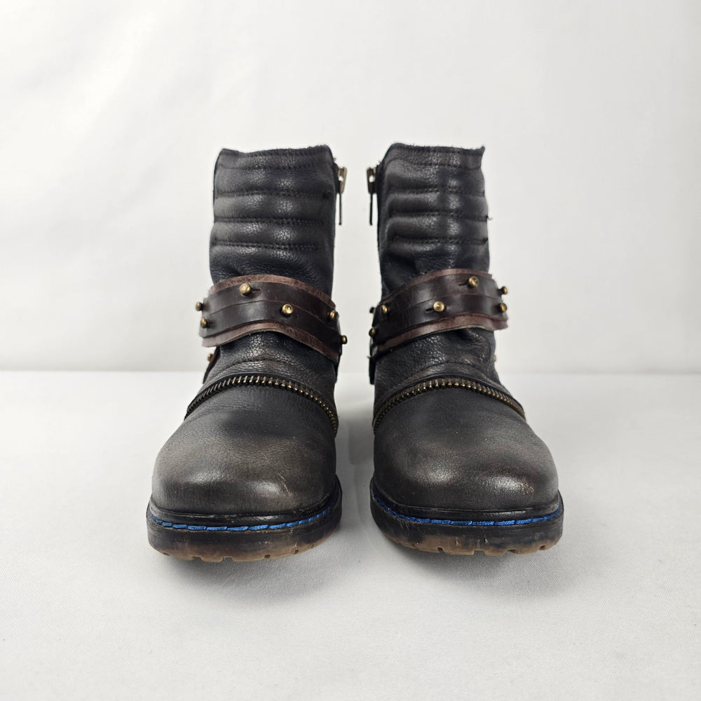 Felmini Distressed Black Leather Ankle Moto Boots Studded Straps Zipper Size 8