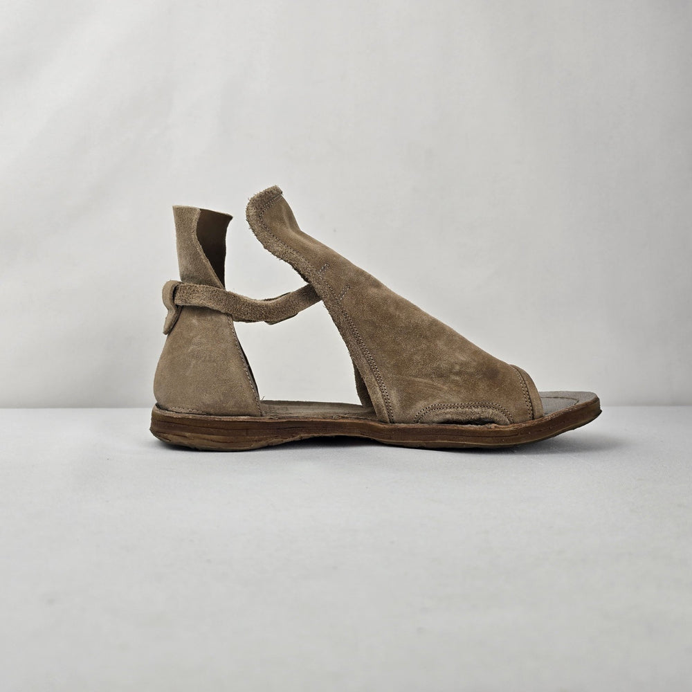 AS98 Distressed Taupe Suede Asymmetric Gladiator Sandals Ankle Strap Size 8.5