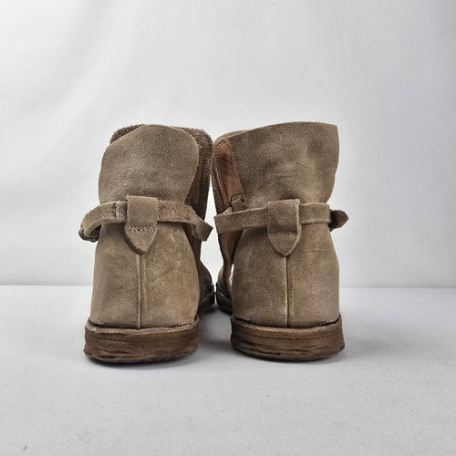 AS98 Distressed Taupe Suede Asymmetric Gladiator Sandals Ankle Strap Size 8.5
