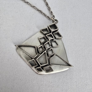 Vintage Celebrity Brushed Pewter Geometric Pendant Necklace