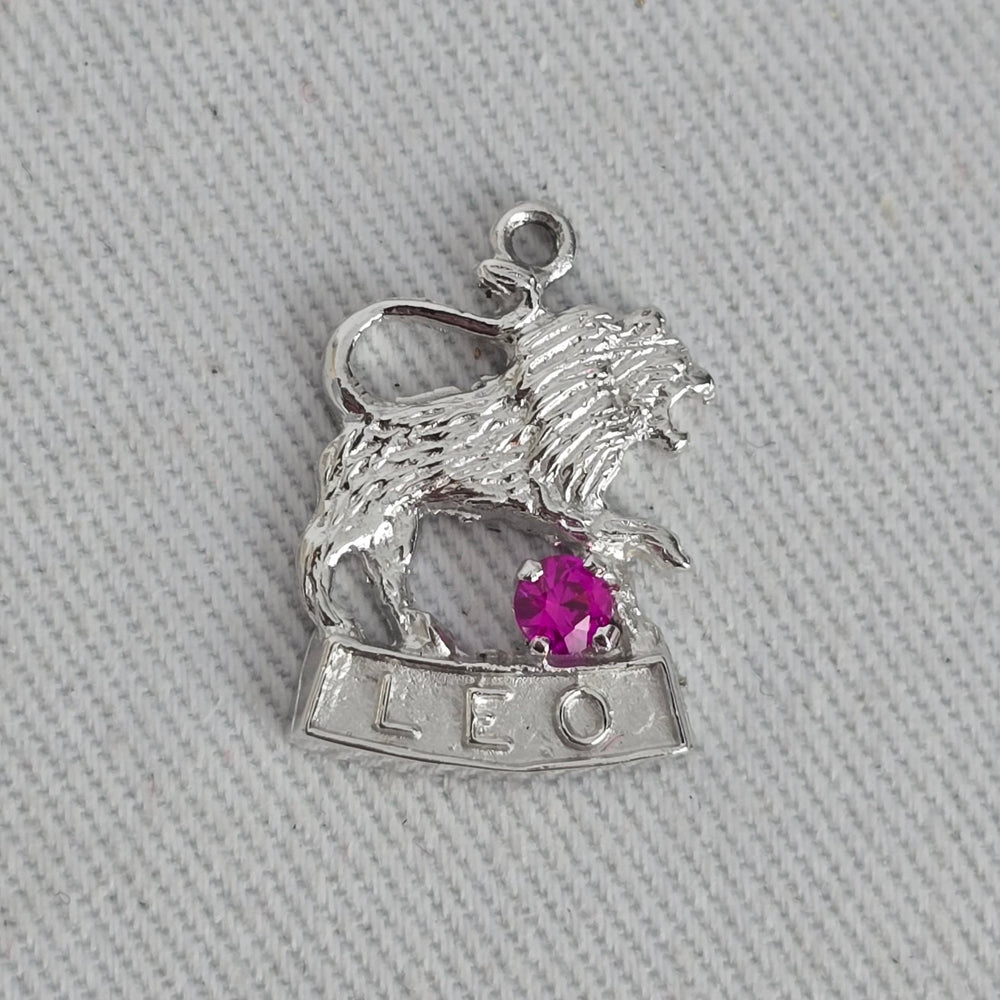 Vintage Sterling Silver Leo Zodiac Lion Bracelet Charm with Pink Stone