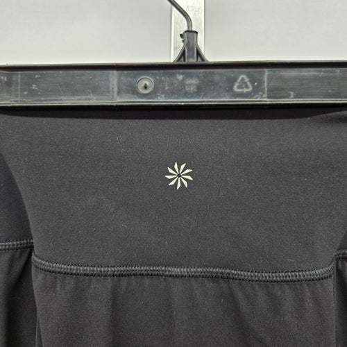 Athleta Salutation Stash Pocket 16.5" Skort Black – Size Small
