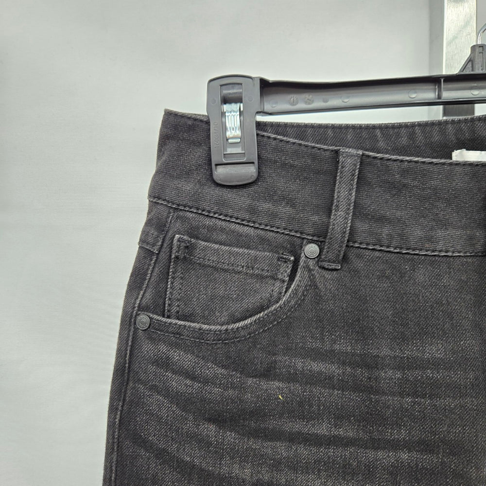Cabi High-Low Crop Jeans 4519 Washed Black – Size 4