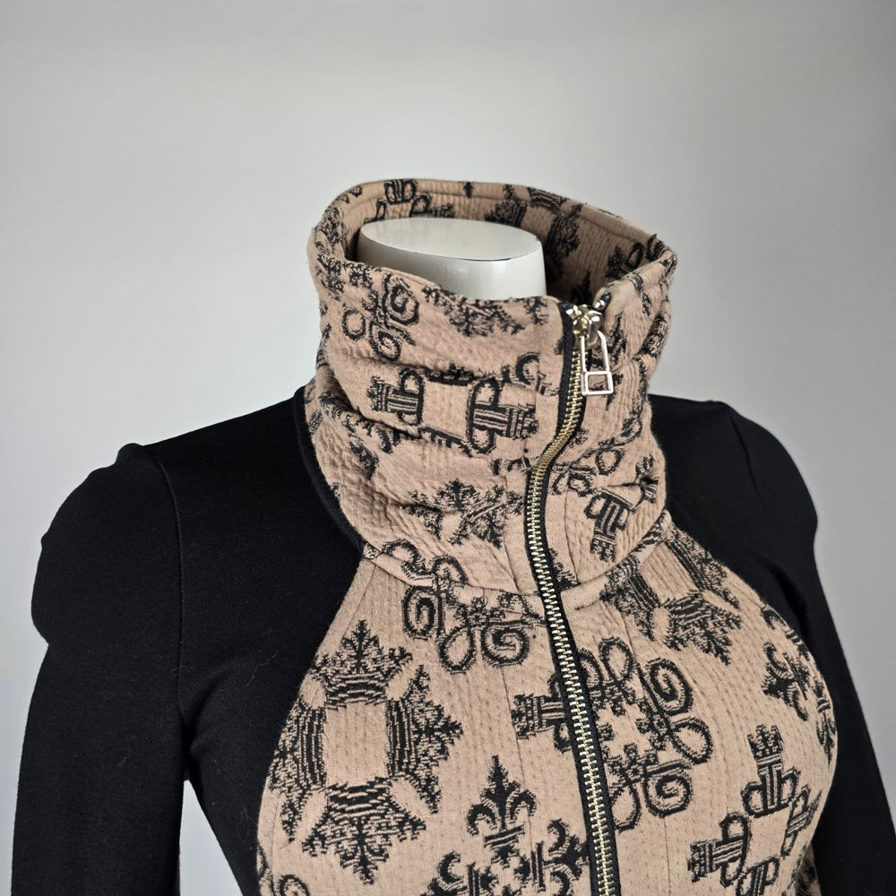 Tonna Debells Beige & Black Geometric Print Zip Jacket Size XS
