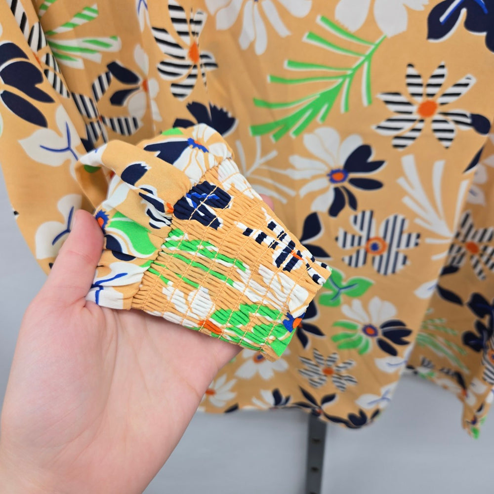 Cabi Island Blouse Mod Flower – Size S