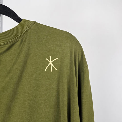 Lululemon x Justin Broadbent Team Canada Graphic Long Sleeve Shirt Olive Green – Size M/L