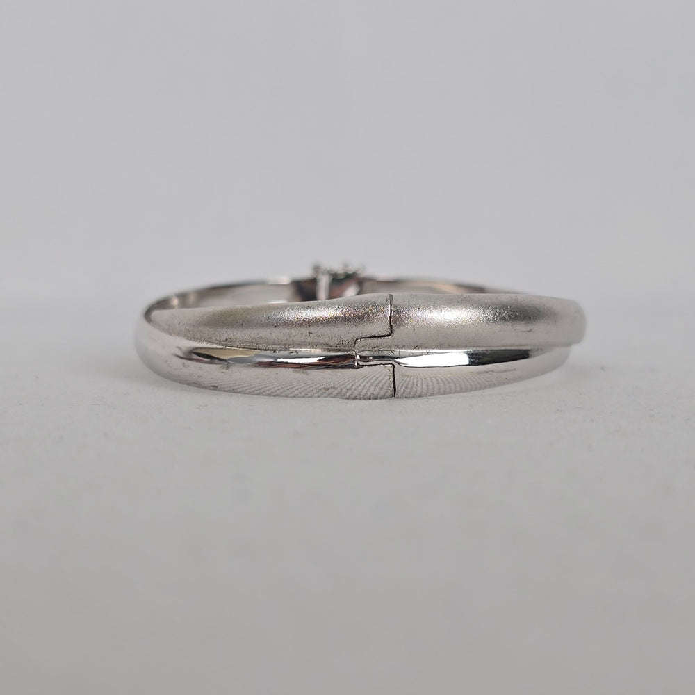 Sterling Silver Crossover Wave Hinged Bangle Bracelet