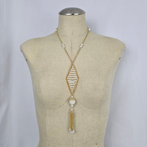 Vintage Gold Tone Faux Pearl Tassel Pendant Necklace