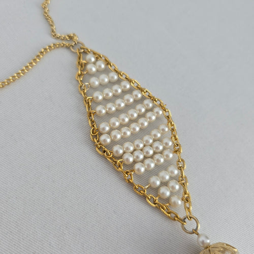 Vintage Gold Tone Faux Pearl Tassel Pendant Necklace
