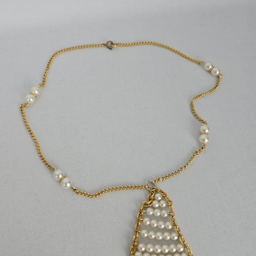 Vintage Gold Tone Faux Pearl Tassel Pendant Necklace
