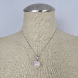 Silver Tone Faux Pearl & Crystal Pendant Necklace