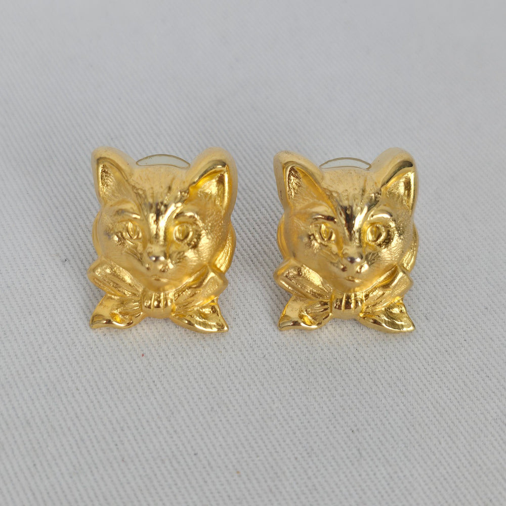 Vintage Gold Tone Cat Face Bow Stud Earrings