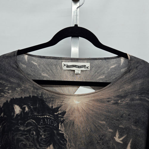 Market of Stars Love Conquers All Graphic Luxe Tee L/XL