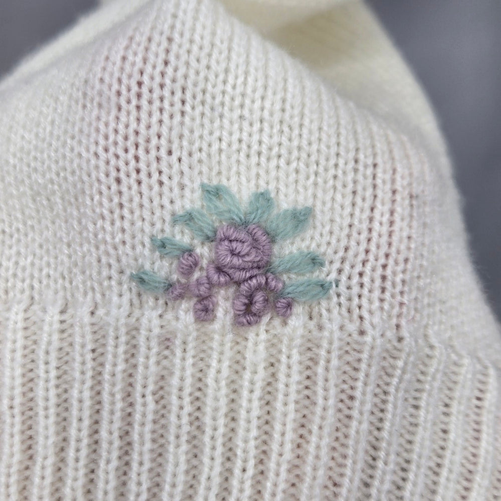 Vintage Cream Floral Embroidered Button-Front Cardigan – Size M