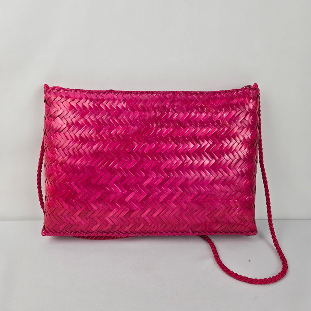 Vintage Hot Pink Woven Straw Shoulder Crossbody Bag