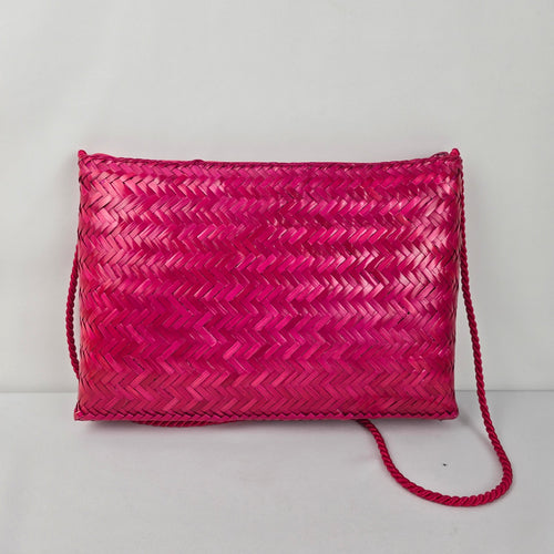 Vintage Hot Pink Woven Straw Shoulder Crossbody Bag