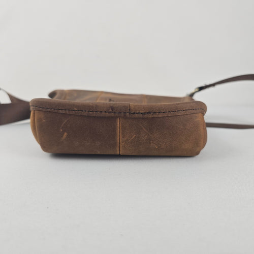 Brown Distressed Leather Crossbody Utility Hip Bag Adjustable Strap
