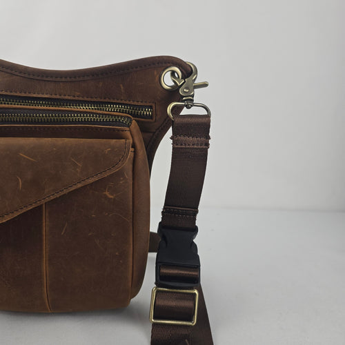 Brown Distressed Leather Crossbody Utility Hip Bag Adjustable Strap