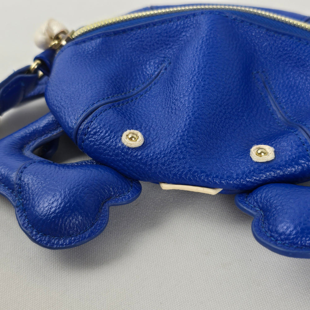 Betsey Johnson Blue Crab Novelty Wristlet Bag Shell Charm