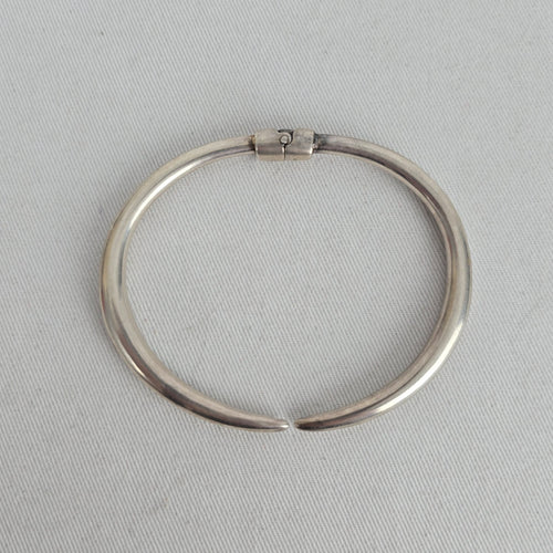 G.A. Italy Sterling Silver Hinged Bangle Bracelet