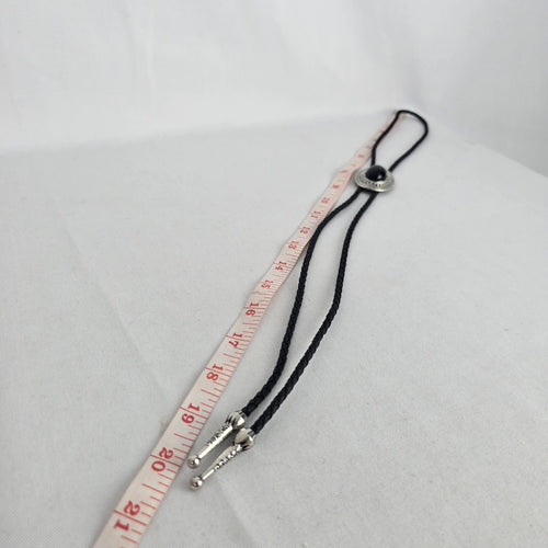 Black Oval Stone Western Bolo Tie – Antique Silver-Tone Concho