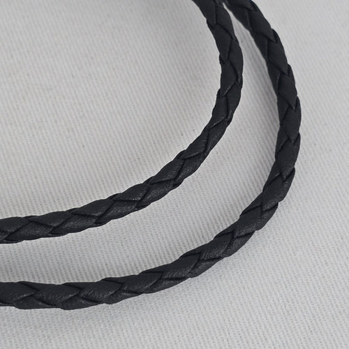 Black Stone Sunburst Western Bolo Tie – Antique Silver-Tone