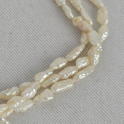 Vintage Triple Strand White Baroque Pearl Necklace – Gold-Tone Floral Clasp