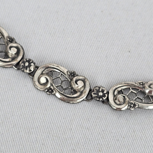 Vintage 1950s Sterling Silver Openwork Lace Scroll Link Choker Collar Necklace