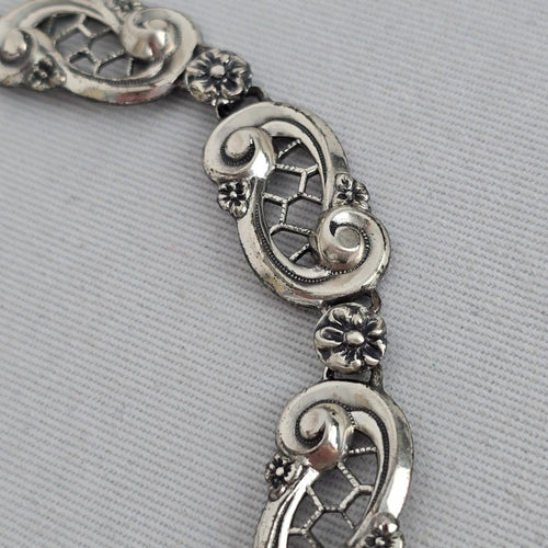 Vintage 1950s Sterling Silver Openwork Lace Scroll Link Choker Collar Necklace