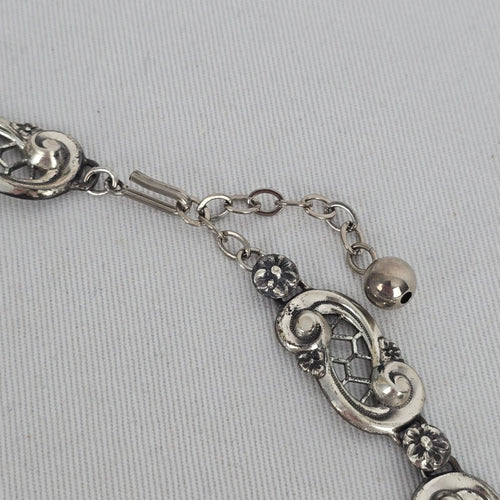 Vintage 1950s Sterling Silver Openwork Lace Scroll Link Choker Collar Necklace