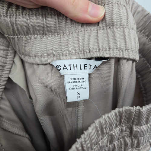 Athleta Women’s TENCEL Lyocell Cargo Pants Taupe -  Size Small