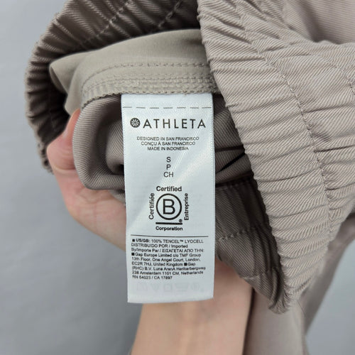 Athleta Women’s TENCEL Lyocell Cargo Pants Taupe -  Size Small