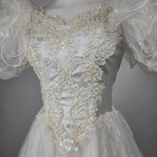 Vintage 80s Jai Inter Women's White Beaded Ruffle Wedding Gown - Size 10
