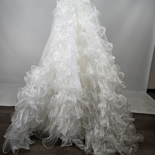 Vintage 80s Jai Inter Women's White Beaded Ruffle Wedding Gown - Size 10