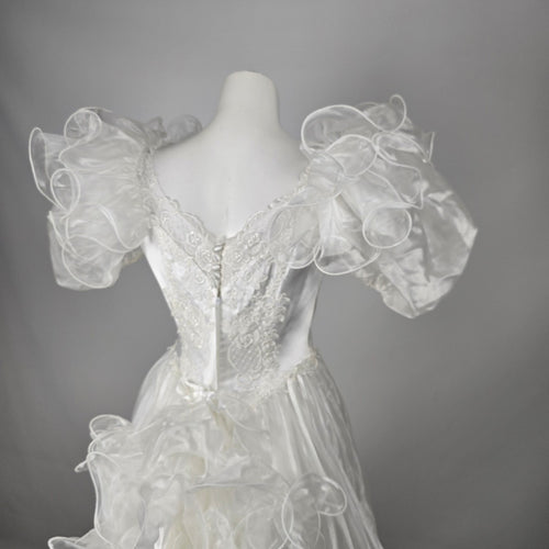 Vintage 80s Jai Inter Women's White Beaded Ruffle Wedding Gown - Size 10