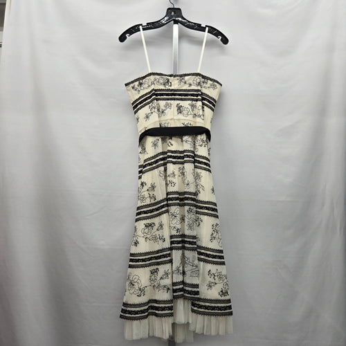 BCBGMAXAZRIA Ivory & Black Floral Embroidered Lace Midi Dress – Size 2