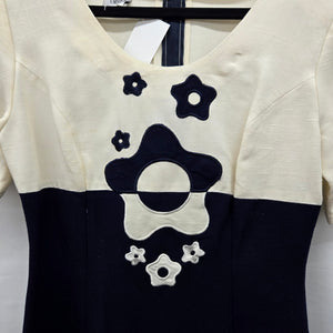 Vintage Boeing Black & Ivory Floral Appliqué Shift Dress – Size S