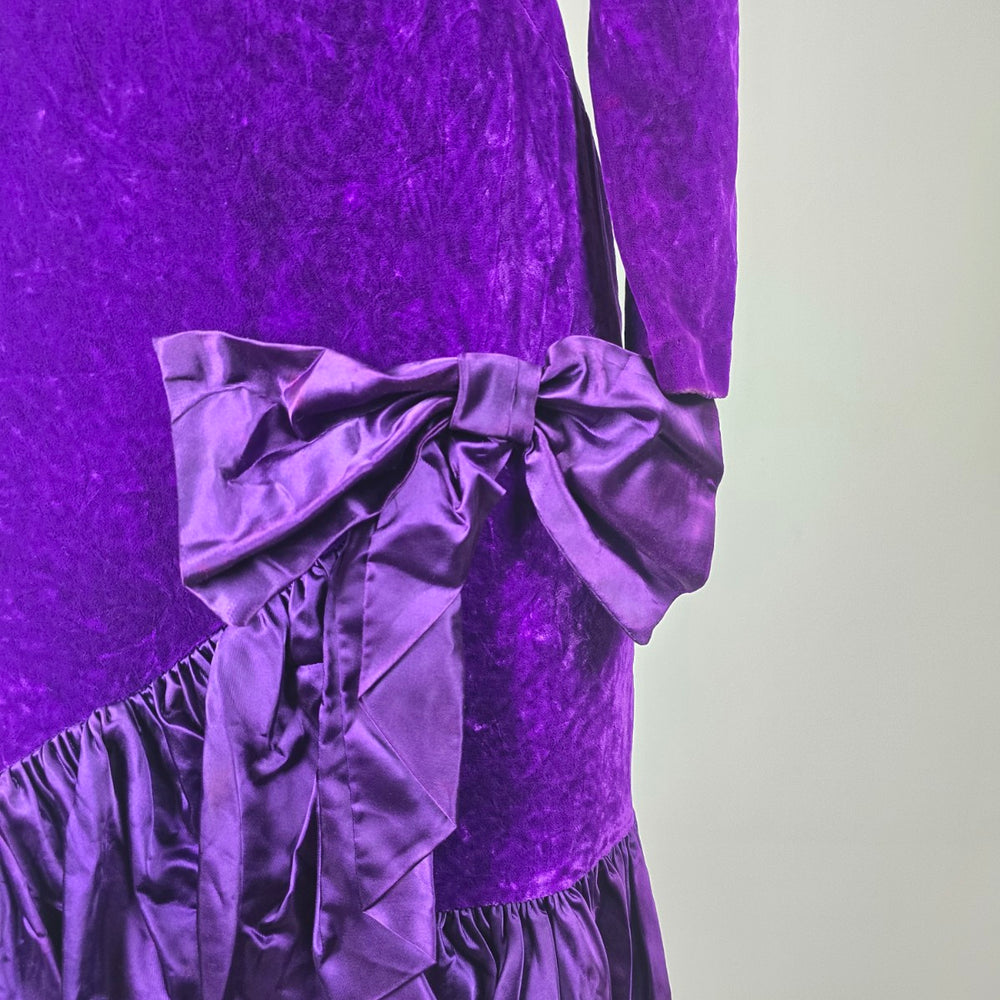 Vintage Orite Petite Purple Velvet Bow Ruffle Midi Dress - Size 7/8