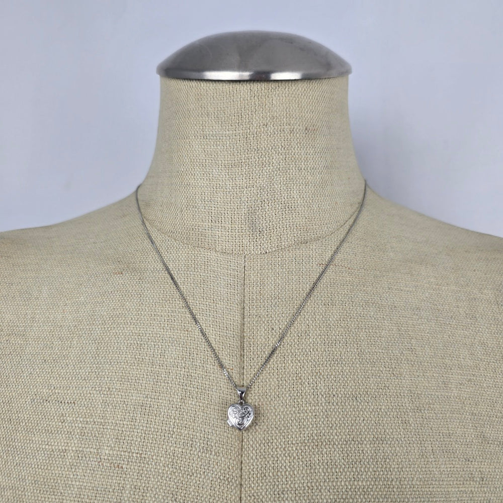 Michael Hill 925 Sterling Silver Floral Heart Locket Necklace