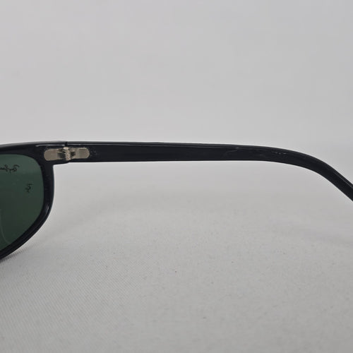 Ray-Ban RB2027 Predator 2 Sunglasses — Black, G-15 Green Lenses