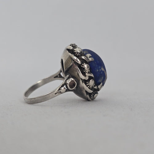 Sterling Silver Lapis Lazuli Ring — Ornate Floral Bezel Size 6.5