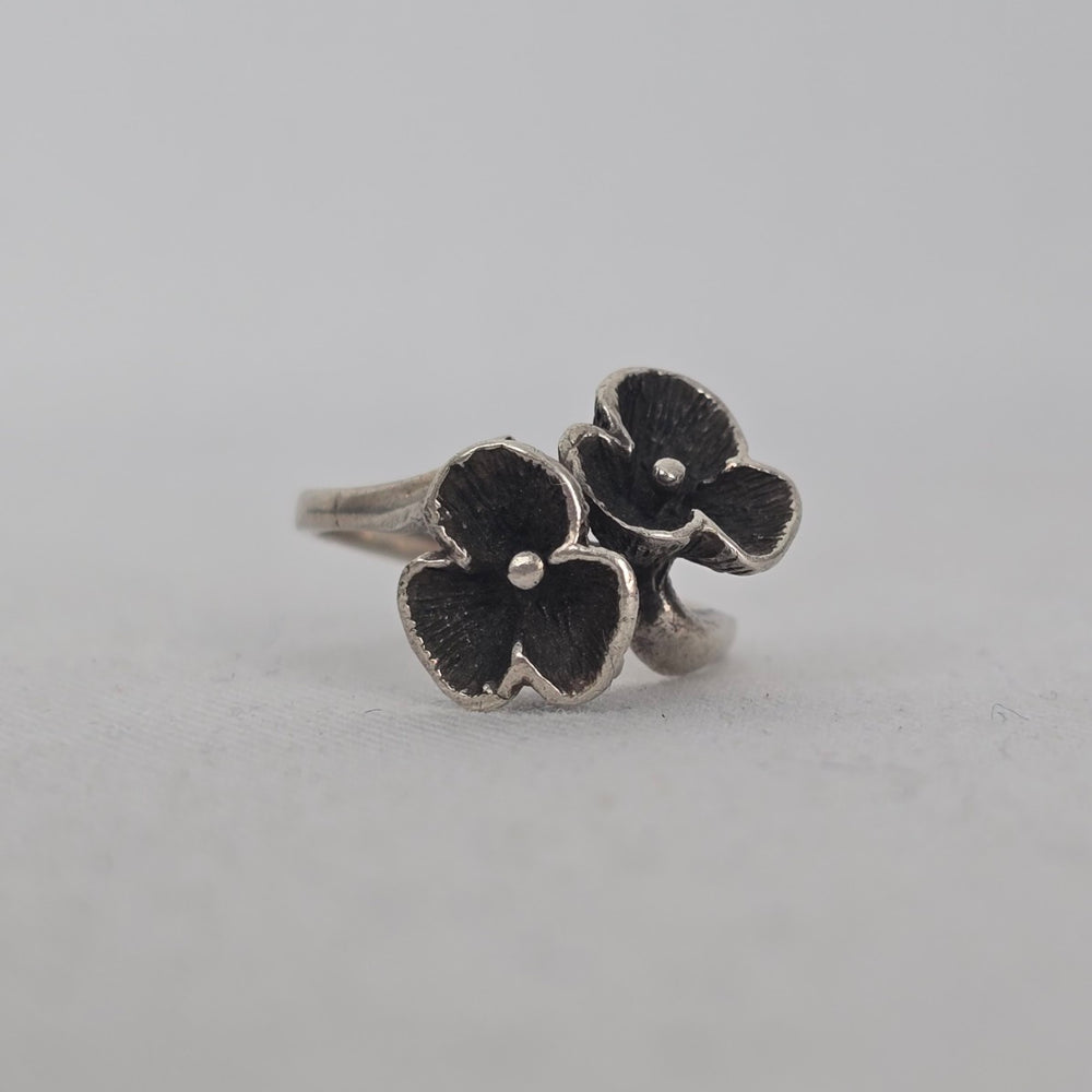 Vintage Sterling Silver-Tone Double Flower Floral Ring Size 6.5