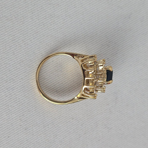 Vintage Gold-Tone Green Stone Rhinestone Halo Statement Ring Size 6