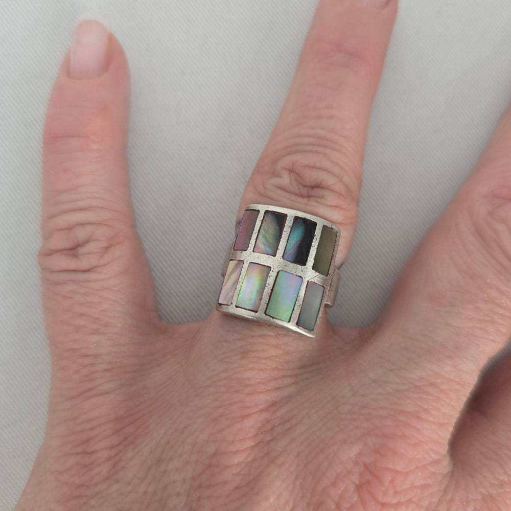 Vintage Sterling Silver Mother of Pearl Inlay Geometric Ring Size 6.5