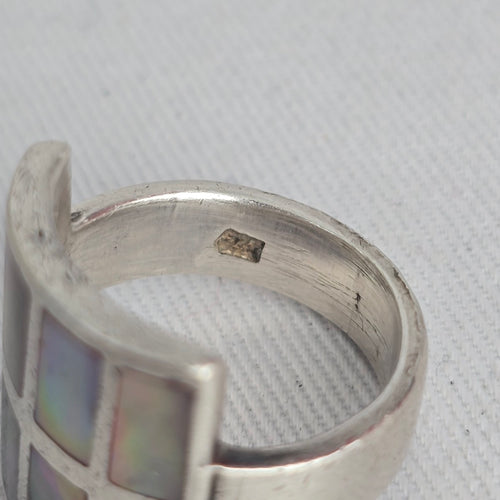 Vintage Sterling Silver Mother of Pearl Inlay Geometric Ring Size 6.5