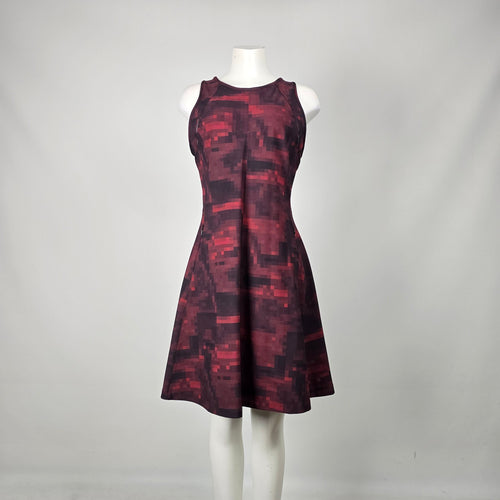 Lululemon &Go Til Dawn Dress Mini Domo Pixel Berry Rumble Black Size - Size 12