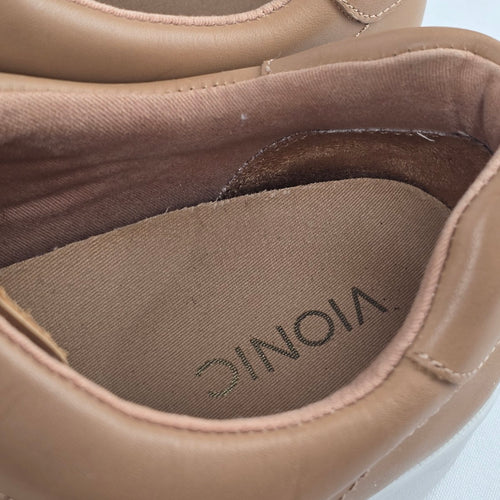 Vionic Elis Tan Leather Zip Front Sneakers Gold Zipper - Size 11