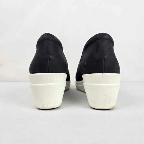 Naturalizer Women's Black Perforated Wedge Flats Slip-On Shoes - Size 10