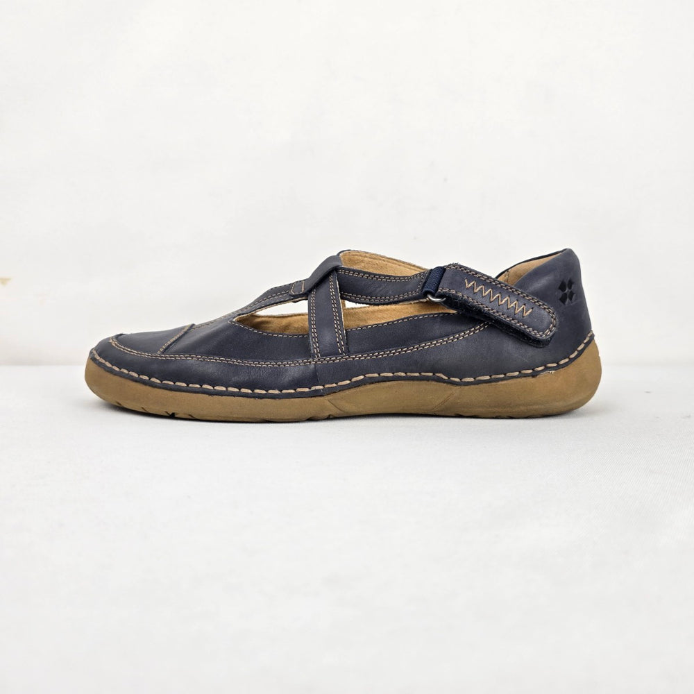 Naturalizer Julianne Navy Leather T-Strap Mary Jane Shoes - Size 10